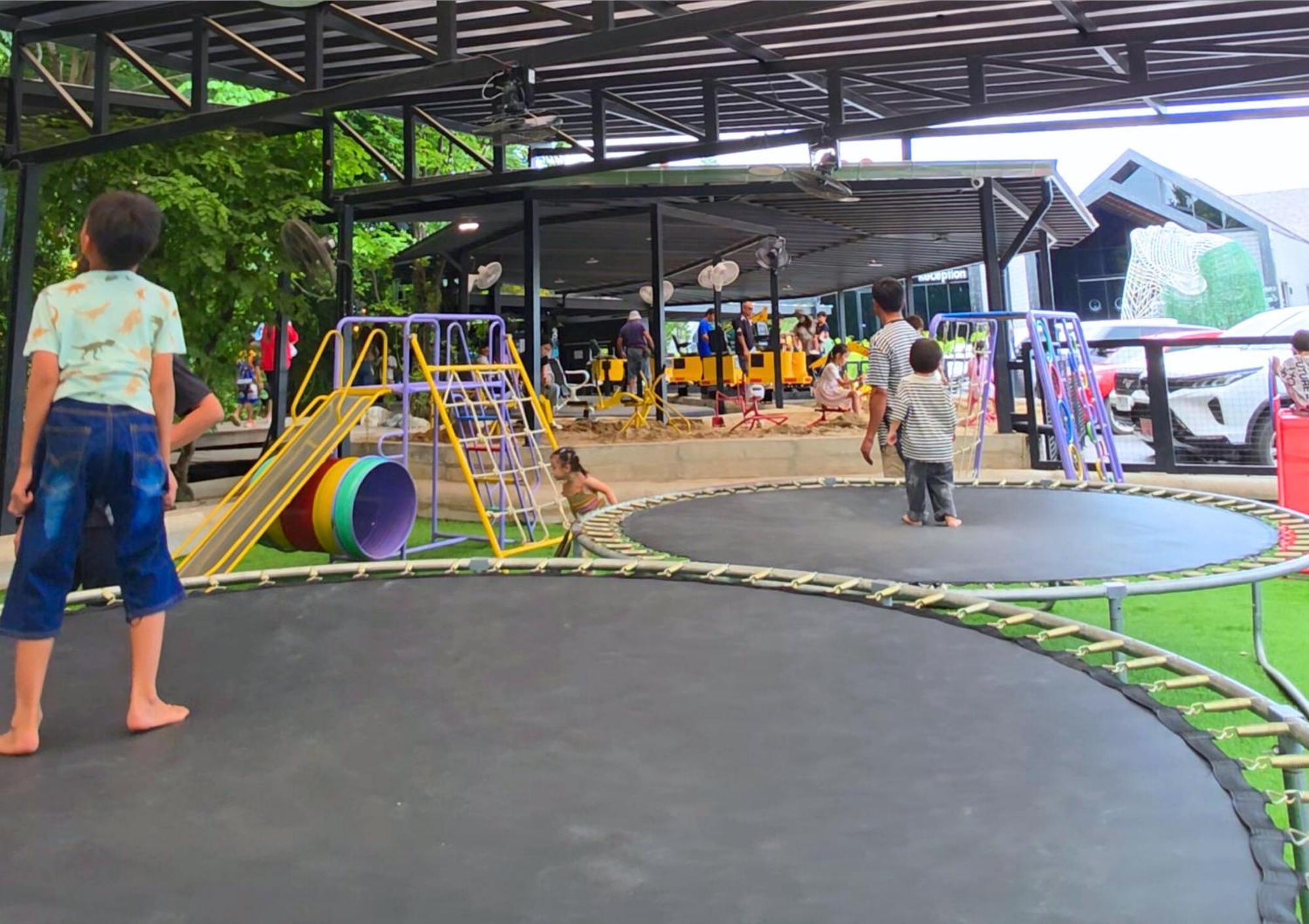See Stars & Forest Resort Amphoe Sawang Daen Din エクステリア 写真